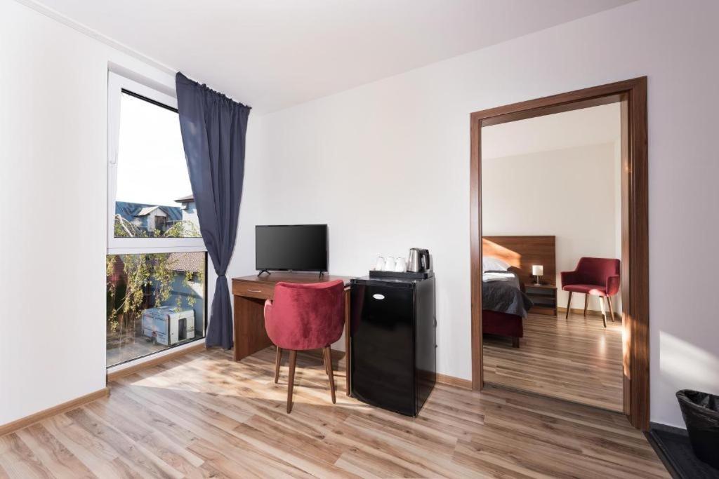 Penzion Sessler *** Trnava Luaran gambar